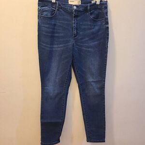 NWOT Garage Skinny Jeans Size 13